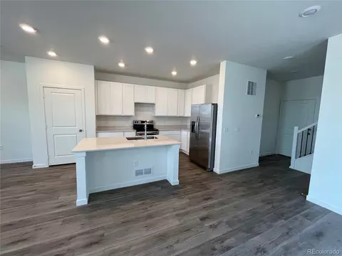 480 Kiowa Ave, Bennett, CO 80102 photo 6