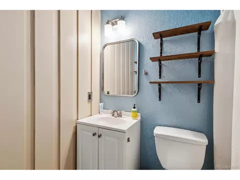 5333 Atchison Way, Denver, CO 80239 photo 8