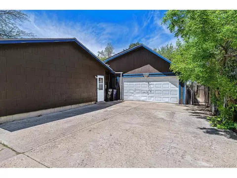 5333 Atchison Way, Denver, CO 80239 photo 4