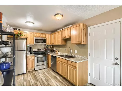 Kitchen - 20561 E Coolidge Pl, Aurora, CO 80011 photo 1 of 3