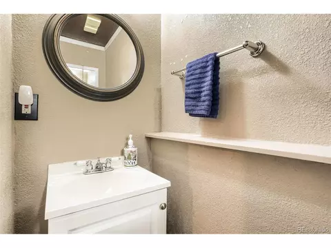 Bath - 20561 E Coolidge Pl, Aurora, CO 80011 photo 3 of 3