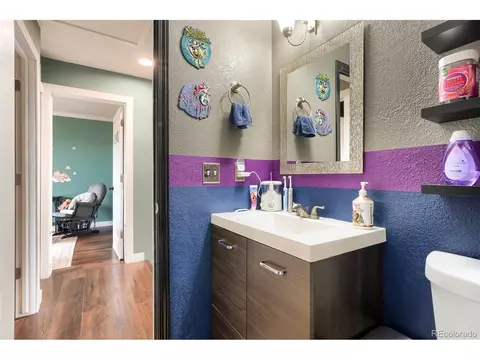 Bath - 20561 E Coolidge Pl, Aurora, CO 80011 photo 2 of 3