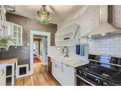 2533 N Franklin St, Denver, CO 80205 photo 9
