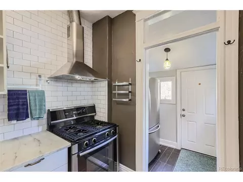 2533 N Franklin St, Denver, CO 80205 photo 10