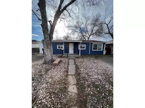 833 S Monaco Pkwy, Denver, CO 80224