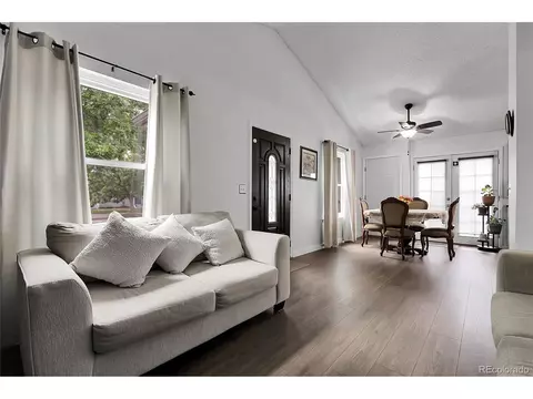 17499 E Whitaker Dr, Aurora, CO 80015 photo 8