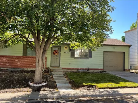 4824 S Quintero Cir, Aurora, CO 80015