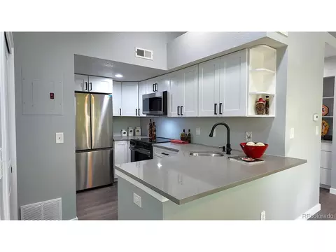 4760 S Wadsworth Blvd #M-205, Littleton, CO 80123
