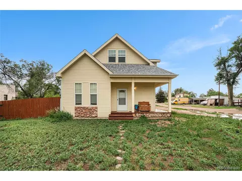 680 3rd St, Nunn, CO 80648
