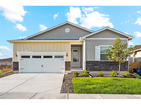 9461 Yampa Ct, Commerce City, CO 80022