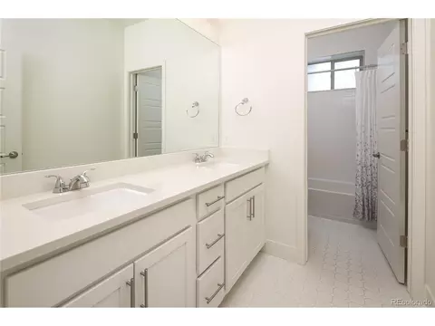 9780 E 59th Dr, Denver, CO 80238 photo 16