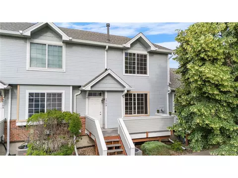 4070 E 119th Pl #B, Thornton, CO 80233 photo 2