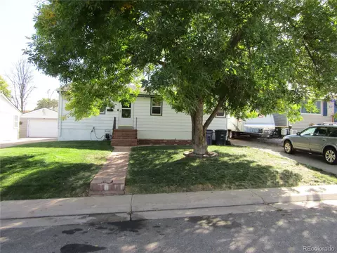 1740 S Java Way, Denver, CO 80219 photo 3