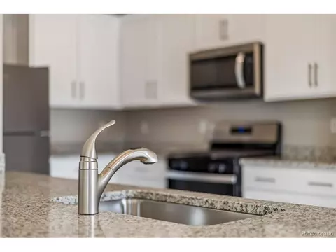 Kitchen - 975 Cascade Falls St, Severance, CO 80550 photo 5 of 6
