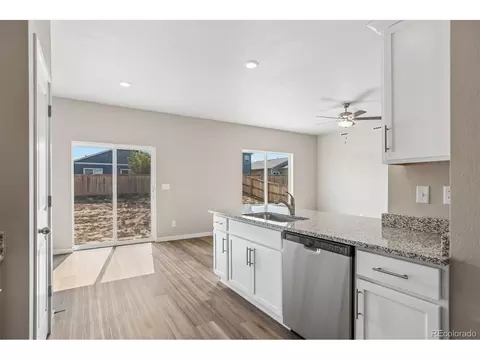 Kitchen - 975 Cascade Falls St, Severance, CO 80550 photo 4 of 6