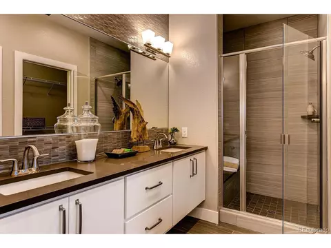 27635 E 1st Pl, Aurora, CO 80018 photo 10