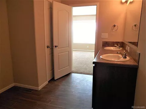 Bath - 27925 Bambi Ave, Simla, CO 80835 photo 1 of 3