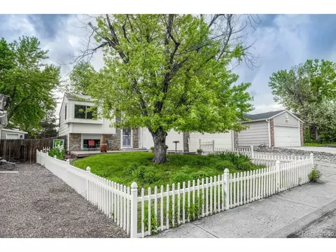 19135 E Oxford Dr, Aurora, CO 80013 photo 3