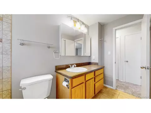 8239 Chase Dr, Arvada, CO 80003 photo 15