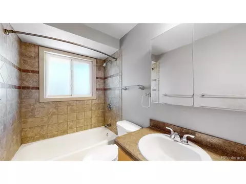 8239 Chase Dr, Arvada, CO 80003 photo 14