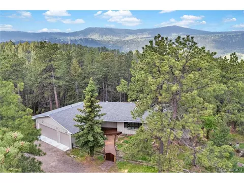 900 Ballantine Rd, Golden, CO 80401