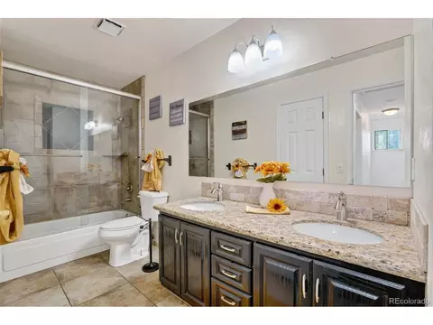 Bath - 4745 E 129th Pl, Thornton, CO 80241 photo 3 of 5
