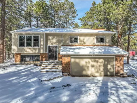 720 Arapahoe Dr, Monument, CO 80132