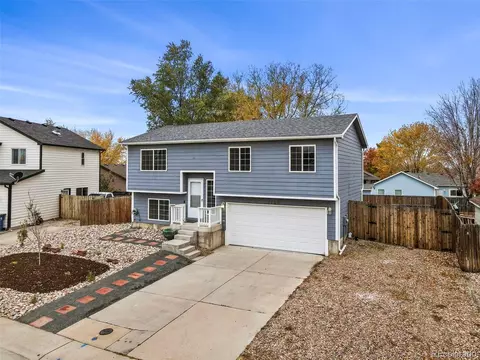 1109 Ash Ct, Fort Lupton, CO 80621 photo 2