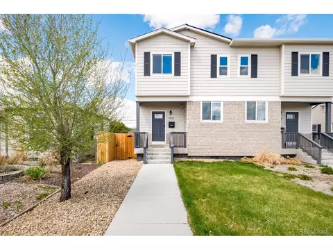 1933 Oakland St, Aurora, CO 80010
