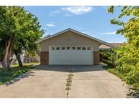 7092 W 68th Pl, Arvada, CO 80003