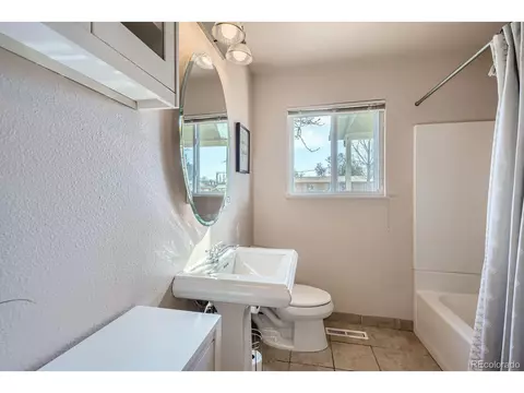 1065 6th St, Berthoud, CO 80513 photo 24