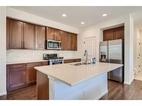 9439 E 58th Pl, Denver, CO 80238 photo 6