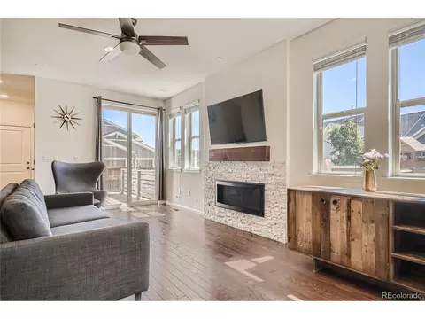 9439 E 58th Pl, Denver, CO 80238 photo 3