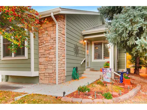 39 Canongate Ln, Highlands Ranch, CO 80130