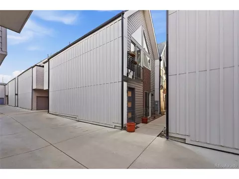 3411 N Albion St #4-1, Denver, CO 80207