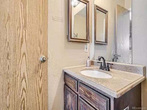 17866 E Bethany Pl, Aurora, CO 80013 photo 5