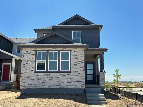23762 E 33rd Pl, Aurora, CO 80019