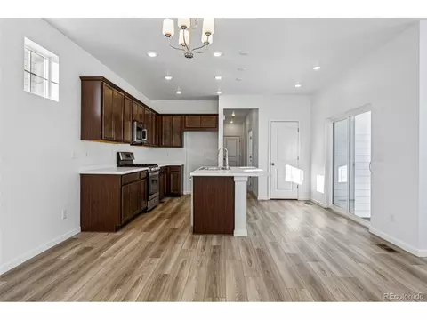 23762 E 33rd Pl, Aurora, CO 80019 photo 9