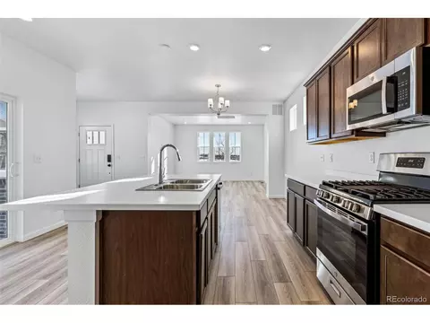 23762 E 33rd Pl, Aurora, CO 80019 photo 6