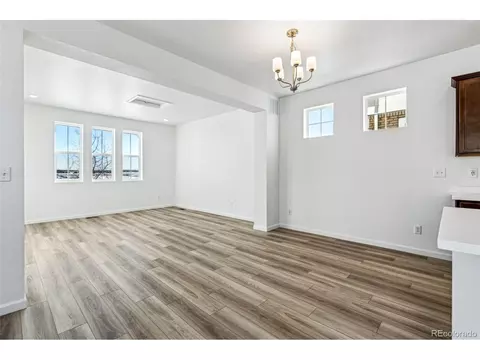 23762 E 33rd Pl, Aurora, CO 80019 photo 11