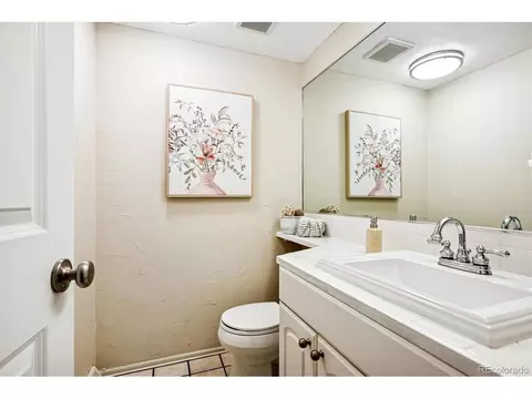 8365 E Jamison Cir, Englewood, CO 80112 photo 18