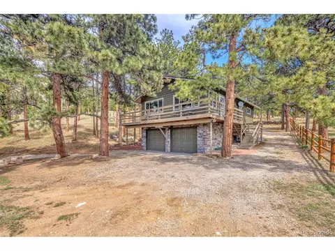206 Greenwood Dr, Loveland, CO 80537