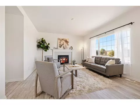 19153 E 39th Pl, Denver, CO 80249 photo 8
