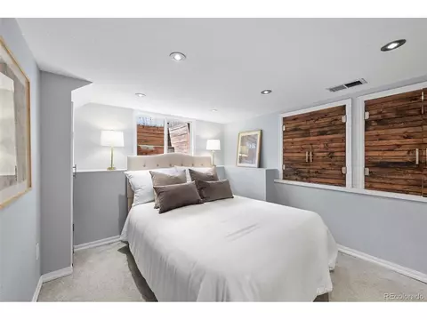 2301 E Yale Ave, Denver, CO 80210 photo 16