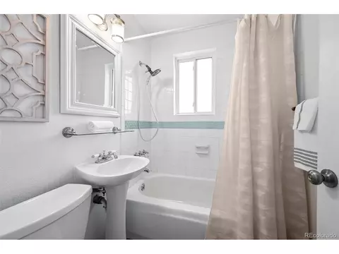 2301 E Yale Ave, Denver, CO 80210 photo 15