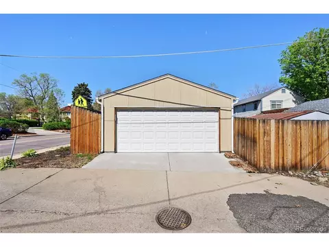 2301 E Yale Ave, Denver, CO 80210 photo 22