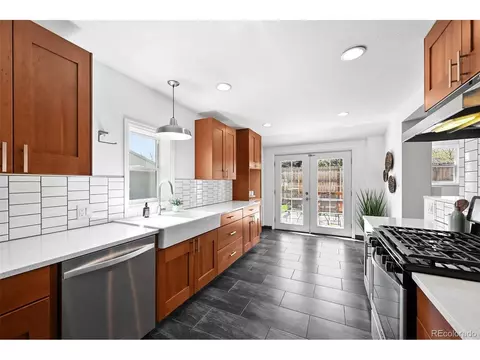 2301 E Yale Ave, Denver, CO 80210 photo 12
