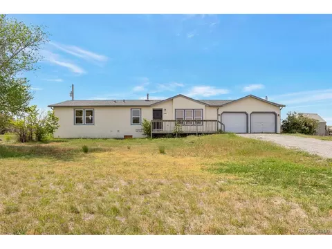 554 E Pleasant Ave, Byers, CO 80103