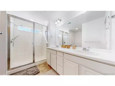 27913 E 7th Ave, Aurora, CO 80018 photo 15