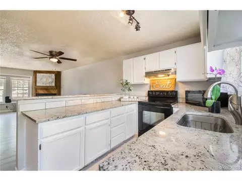 16901 E Chenango Ave #B, Aurora, CO 80015 photo 9
